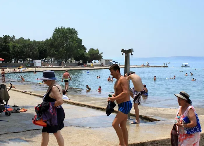 公寓 With A Parking Space Punat, Krk - 15094 *